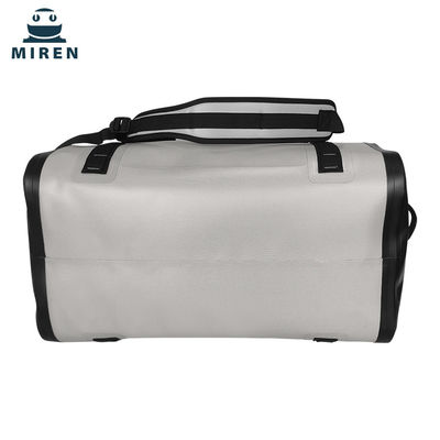 Bahan TPU 50L Tas Ransel Tahan Air Abu-abu Muda Untuk Perjalanan Luar Ruangan